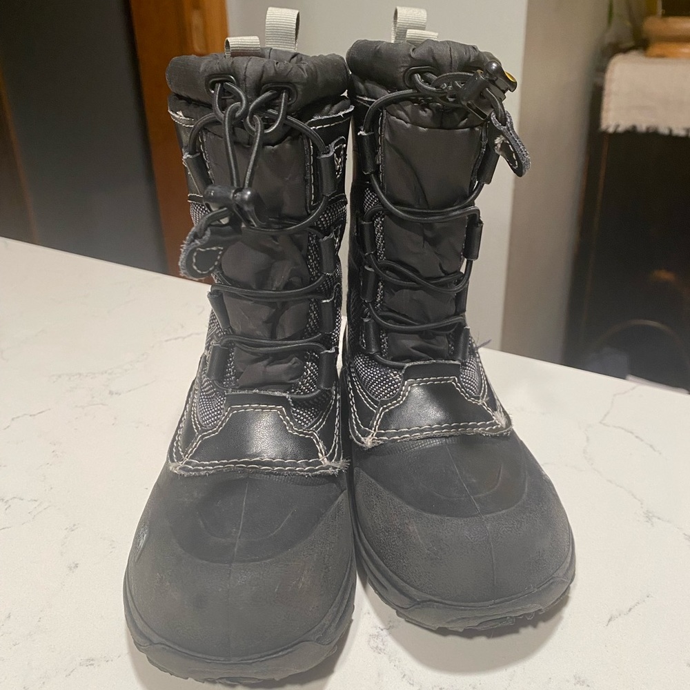 Kids The North Face snow boots